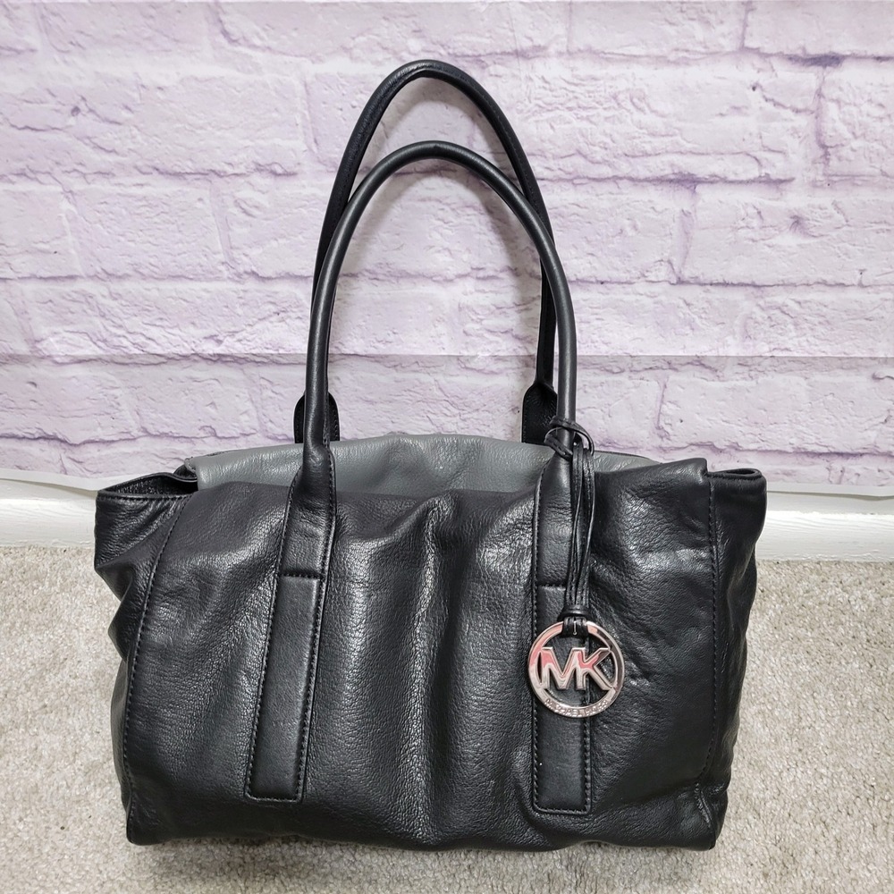 Michael Kors Tippi Large Satchel Handbag Black Gray Fold Over Leather Purse
